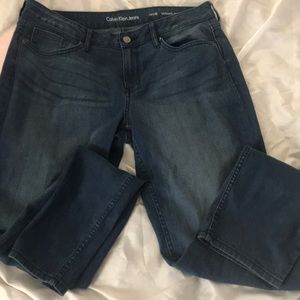 Calvin Klein Jeans 👖